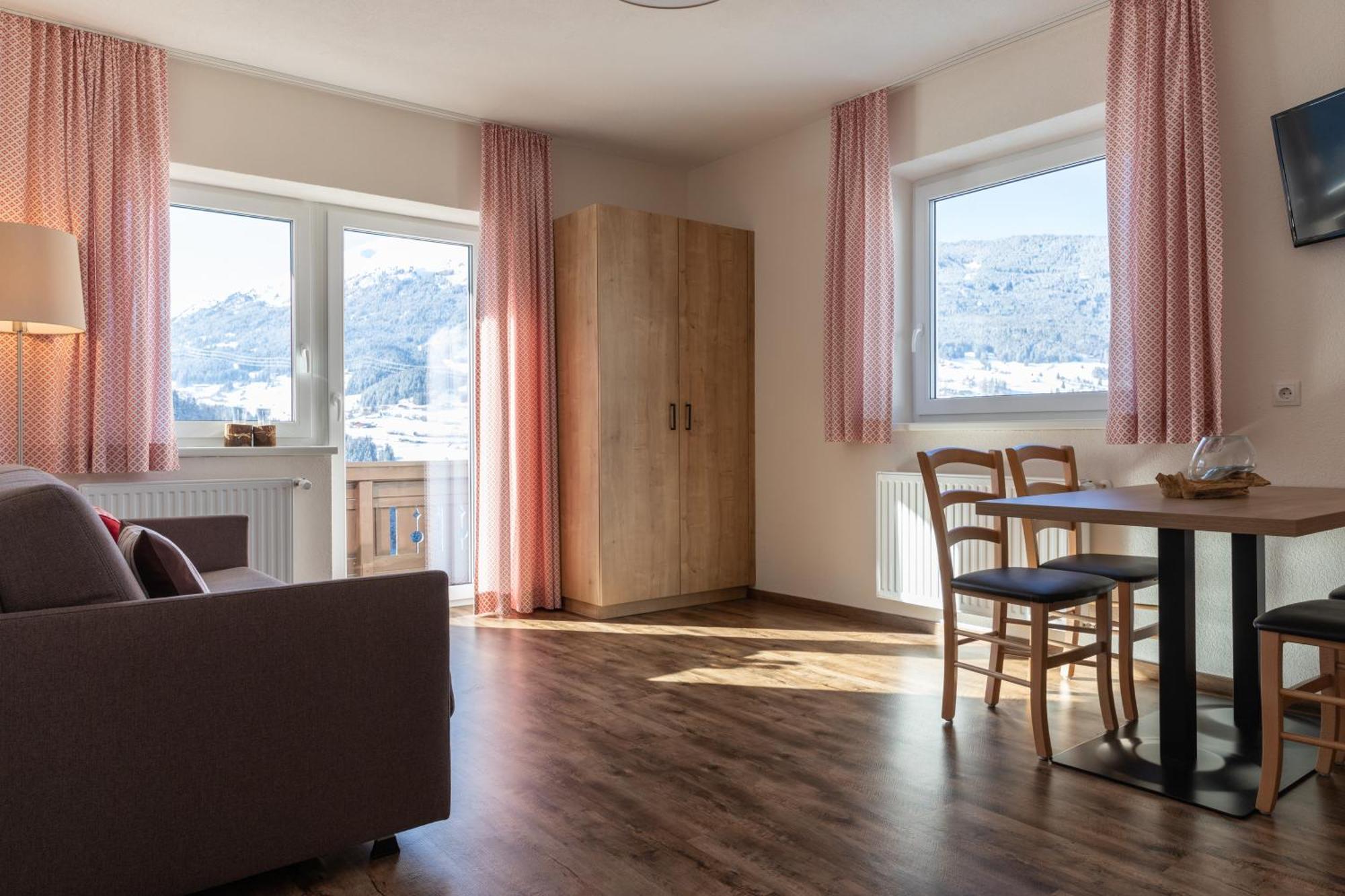 Pitztal Living Aparthotel Jerzens Luaran gambar