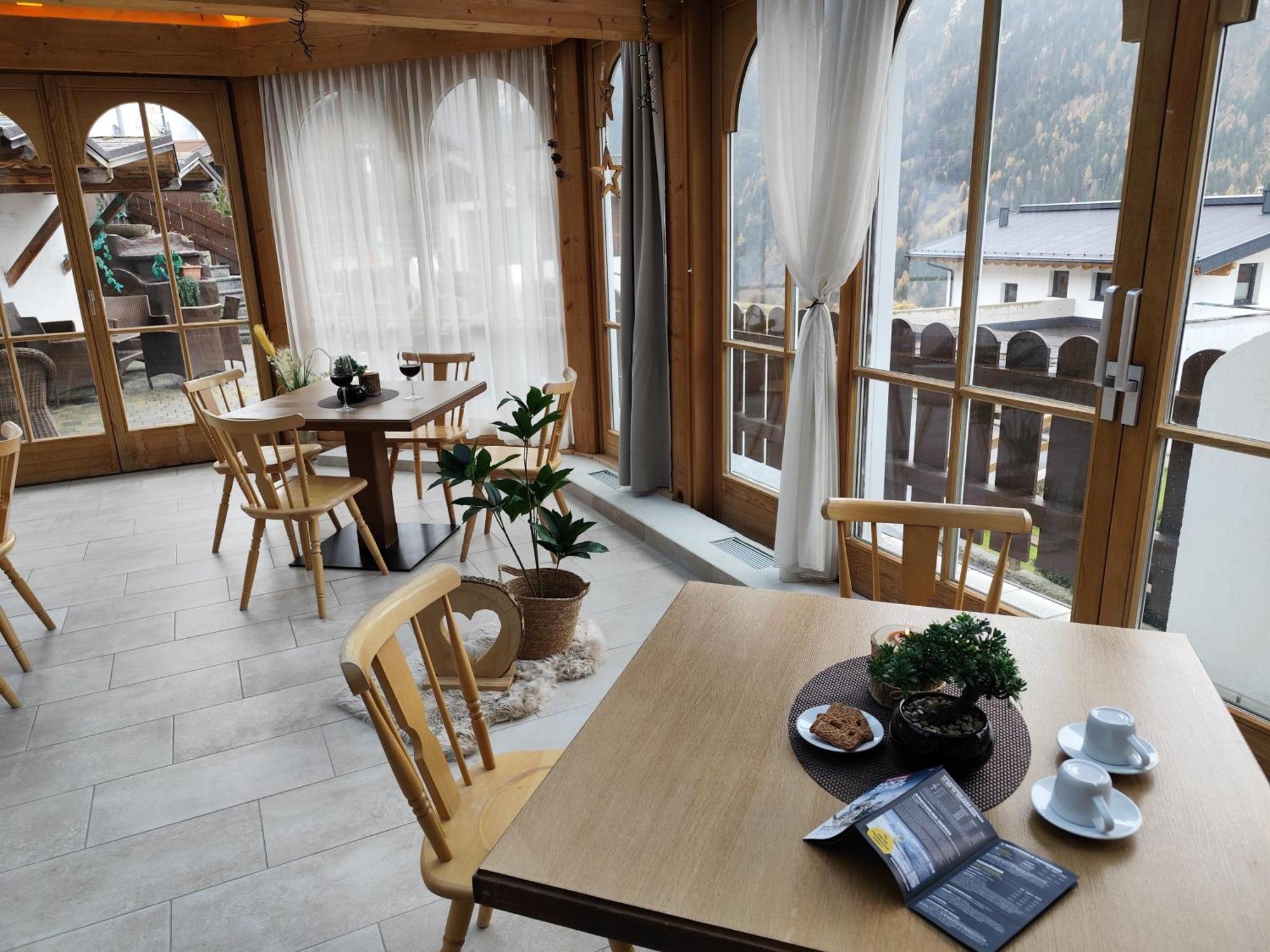 Pitztal Living Aparthotel Jerzens Luaran gambar